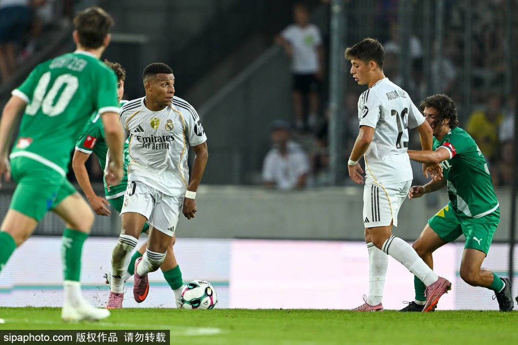 开云体育-欧洲豪门备战，新赛季迎来挑战