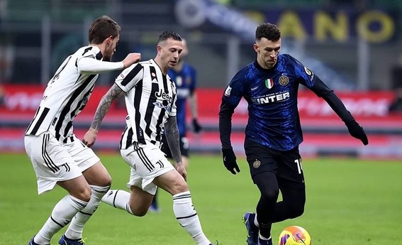 包含佛罗伦萨豪强再战弱旅:卡利亚里摸底的词条 包含佛罗伦萨豪强再战弱旅:卡利亚里摸底的词条