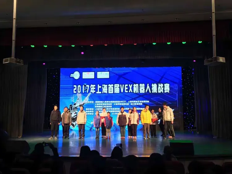 挑战赛场！球队冲刺冠军之路