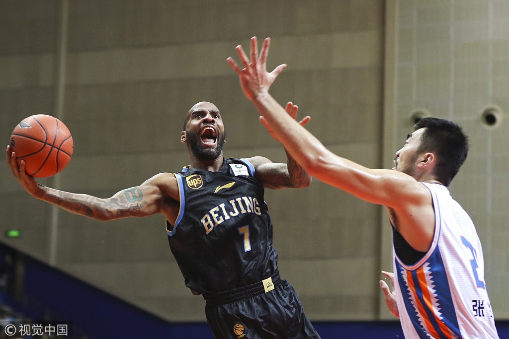 包含黑龙江队遭遇关键败局，季后赛前景动摇的词条