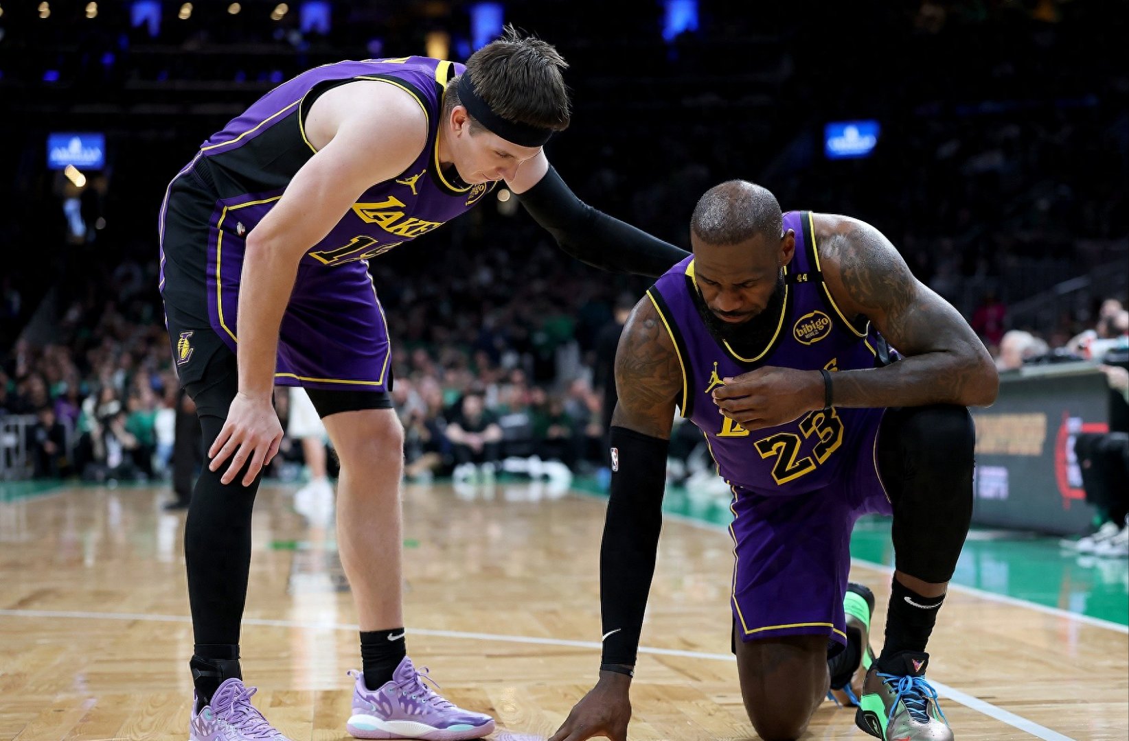 火箭夺胜鹈鹕,詹姆斯进步不显著的简单介绍 火箭夺胜鹈鹕,詹姆斯进步不显著的简单介绍