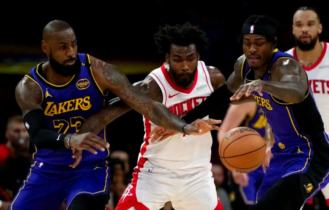 火箭队外援再下一城，帮助球队夺下关键胜利