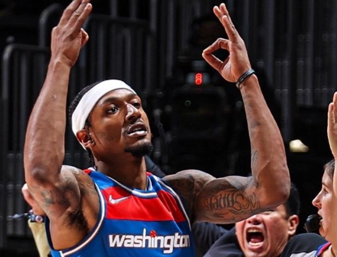 开云APP-爵士击败奇才，康利砍下29分