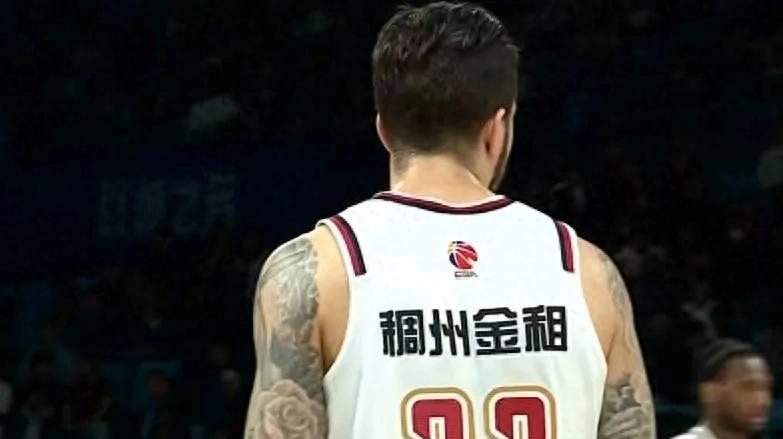 步行者险胜火箭,周琦状态火热 步行者险胜火箭,周琦状态火热