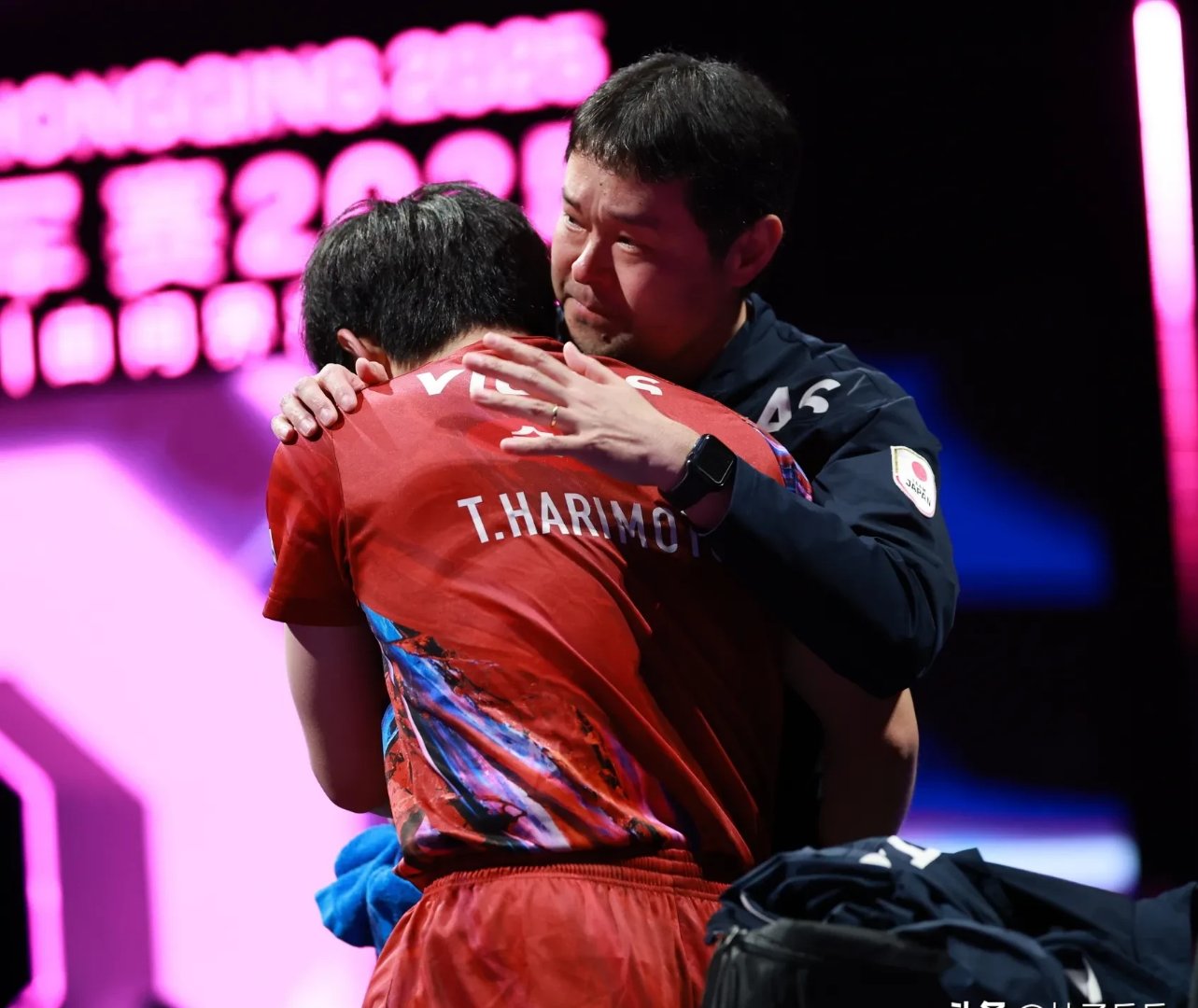 韩国队横扫波兰队,张本智和点燃赛场 韩国队横扫波兰队,张本智和点燃赛场