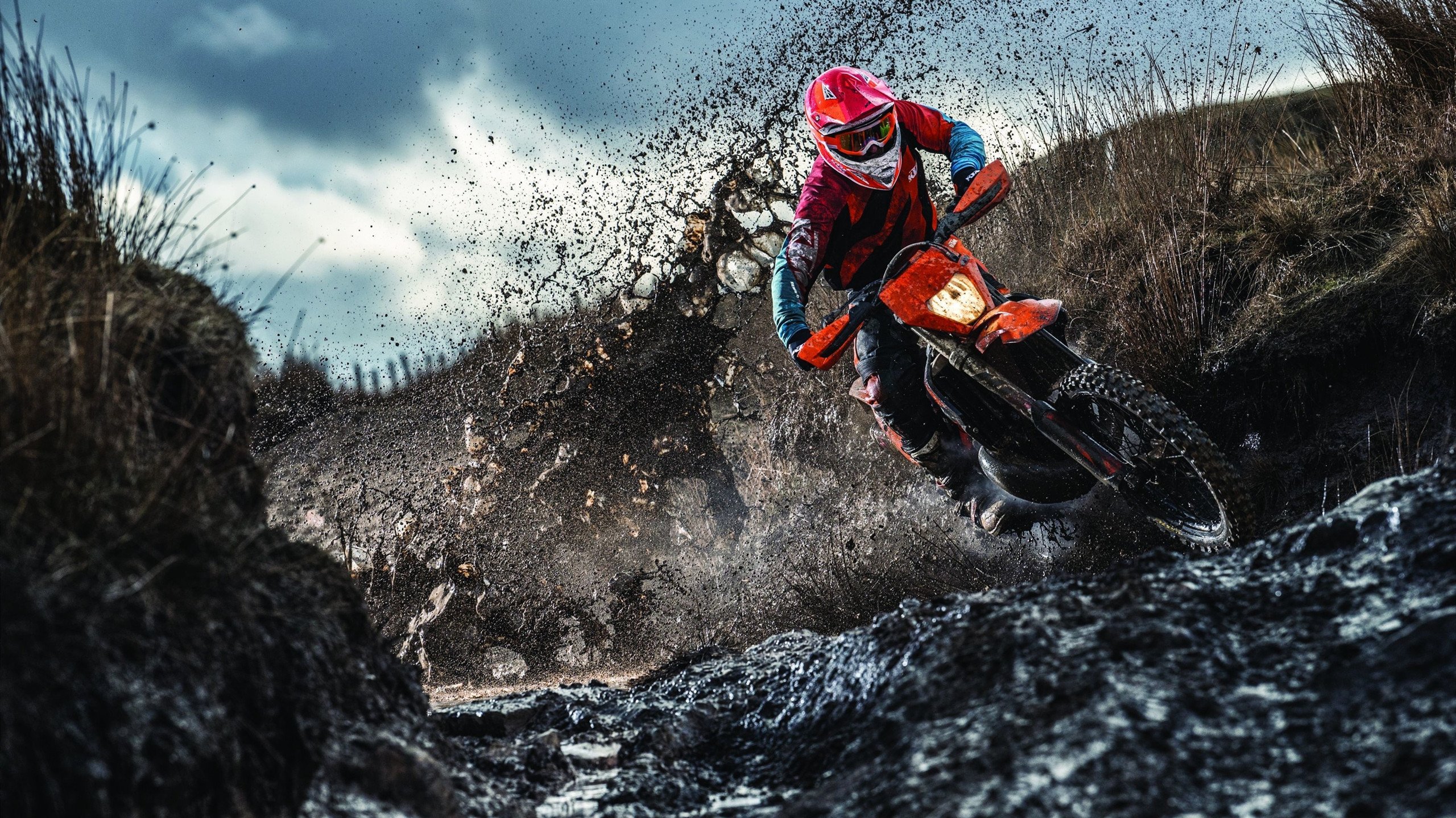 绿茵场上的地缘政治,当姆巴佩接管意甲,阿根廷收割乌克兰足球